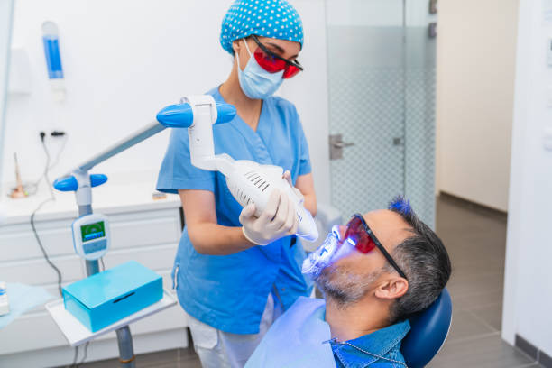 Best Cracked Tooth Emergency Dentist  in Minneapolis, KS